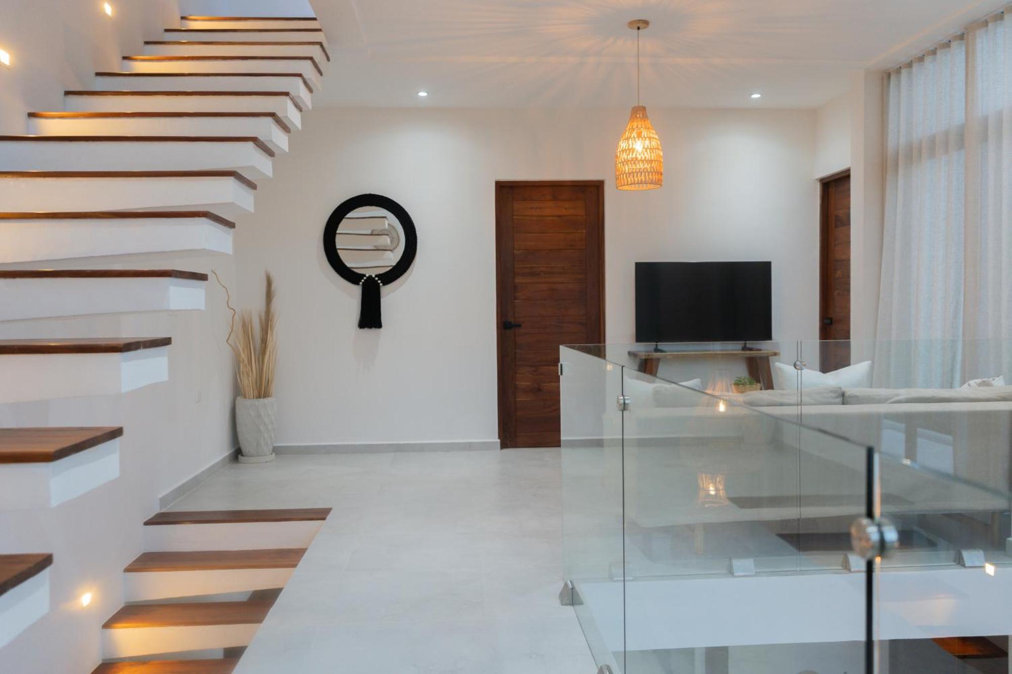 Villa Yellowbird